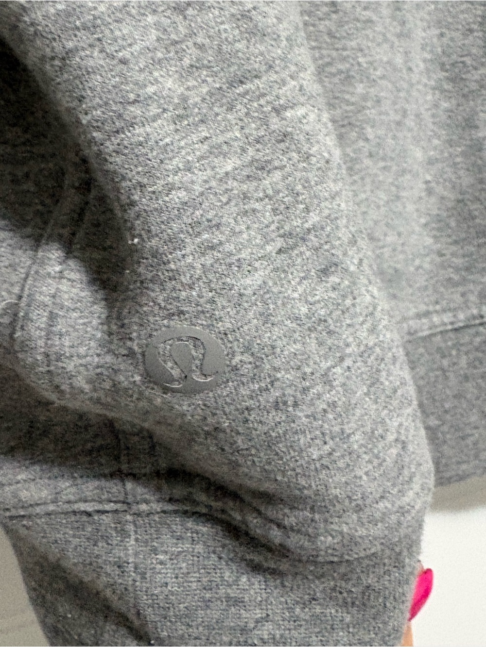 Lululemon All Yours Hoodie *Fleece
Heathered Core Medium Grey Sz 6 - Picture 5 of 6